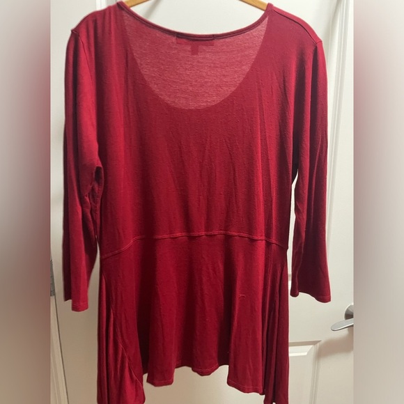 BLEU Animal Print Gem Embellished Sharkbite Hem 3/4 Sleeve Top. Size Large EUC - Picture 8 of 9